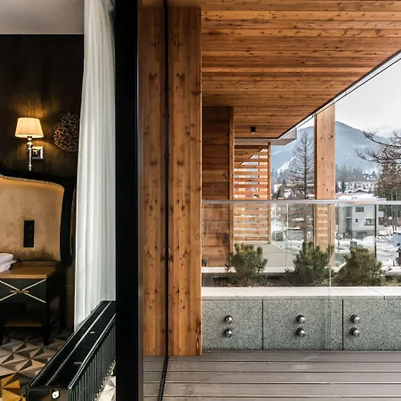 Bachleda ホテル ザコパネ